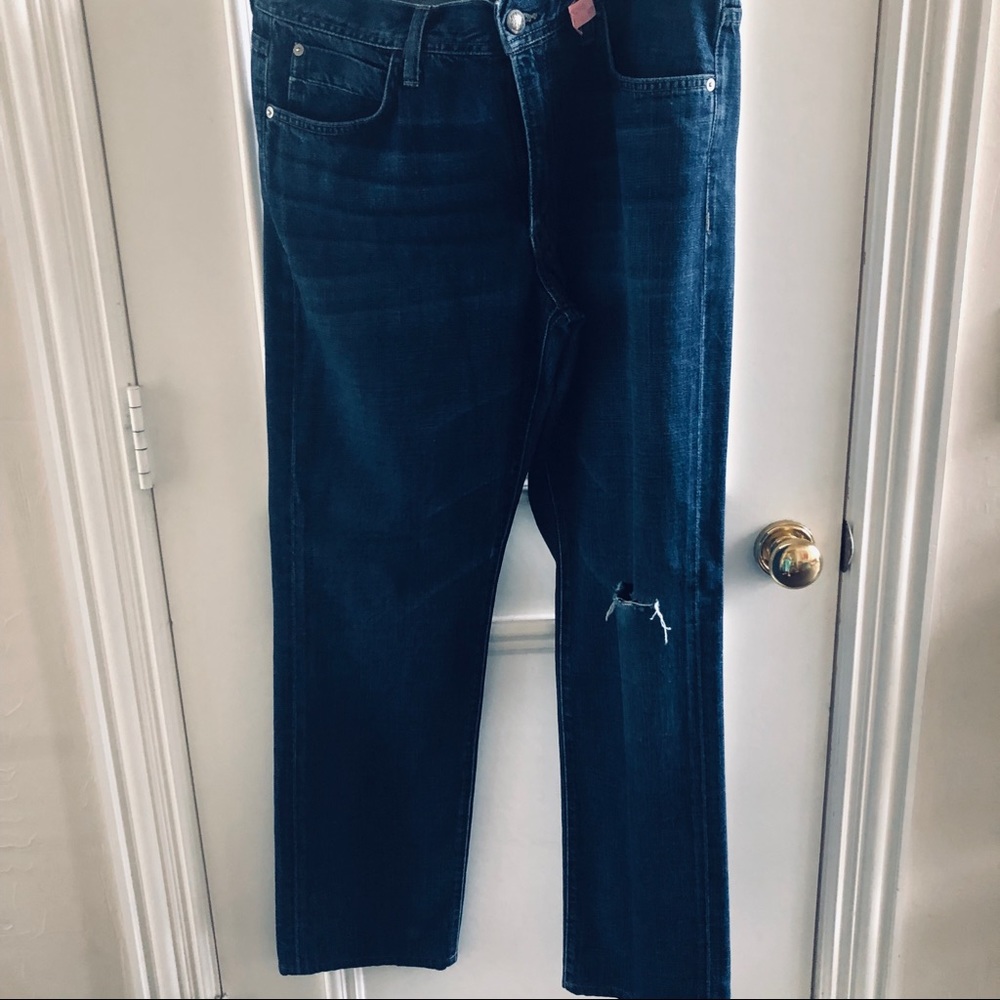 Men’s agave denim distressed jeans